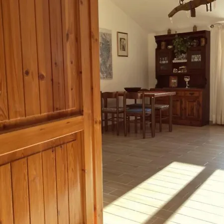 Apartment Favelle House *